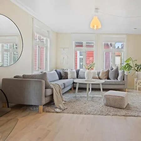 Historisk Hus I Hjertet Av Byen Ferienhaus