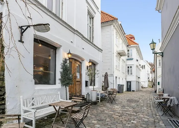 Historisk Hus I Hjertet Av Byen * 베르겐